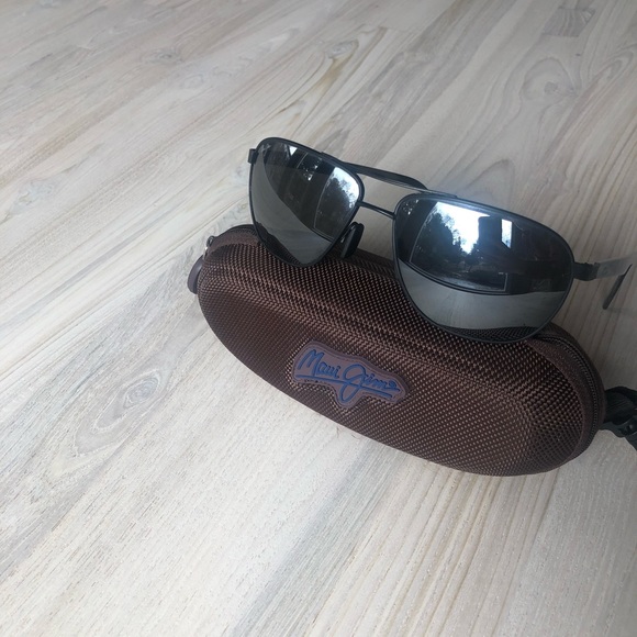 Maui Jim Castles STG-BG Polarized sunglasses